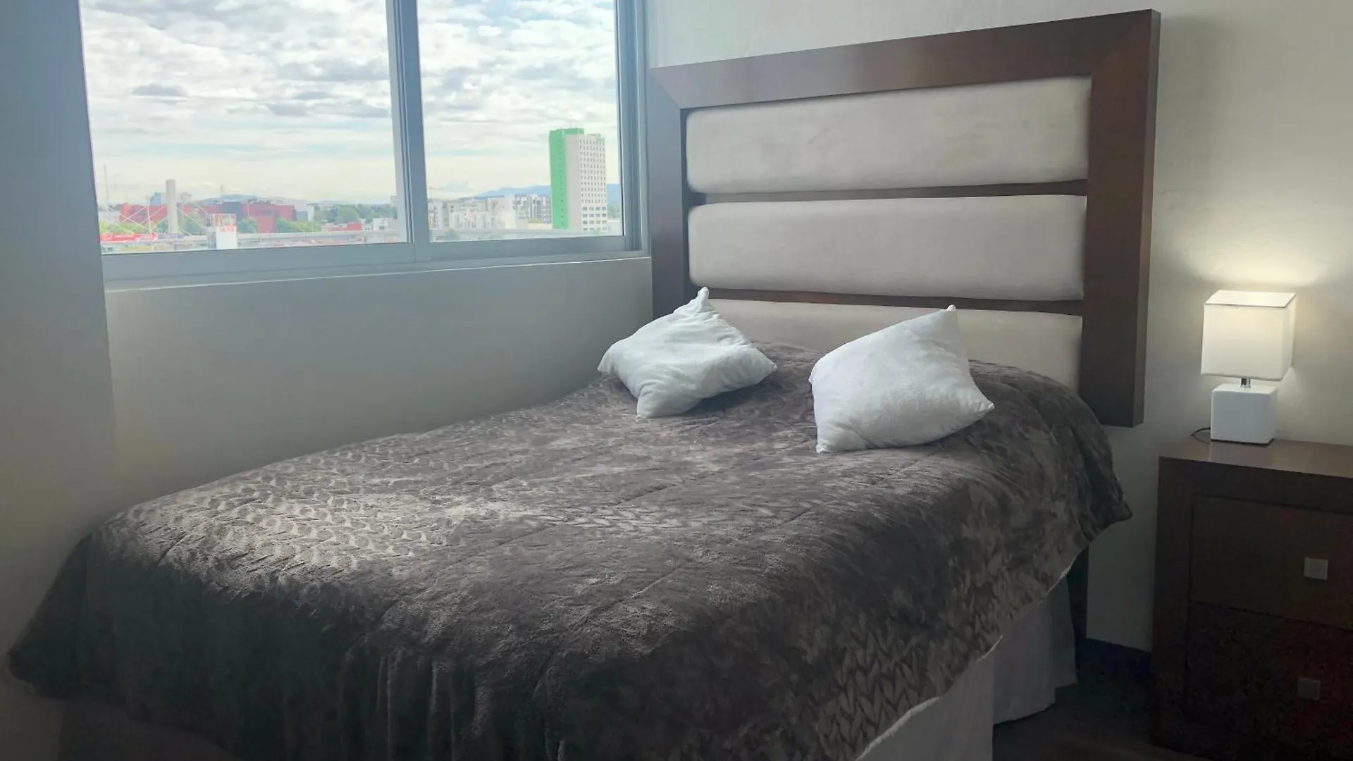 Penthouse In Front Of Estrella De Puebla 16 Guest Appartement
